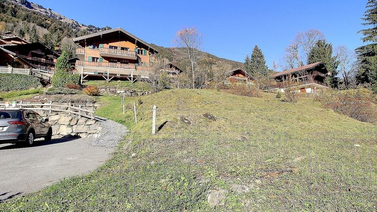 FOR SALE PLOT IN CHAMPERY