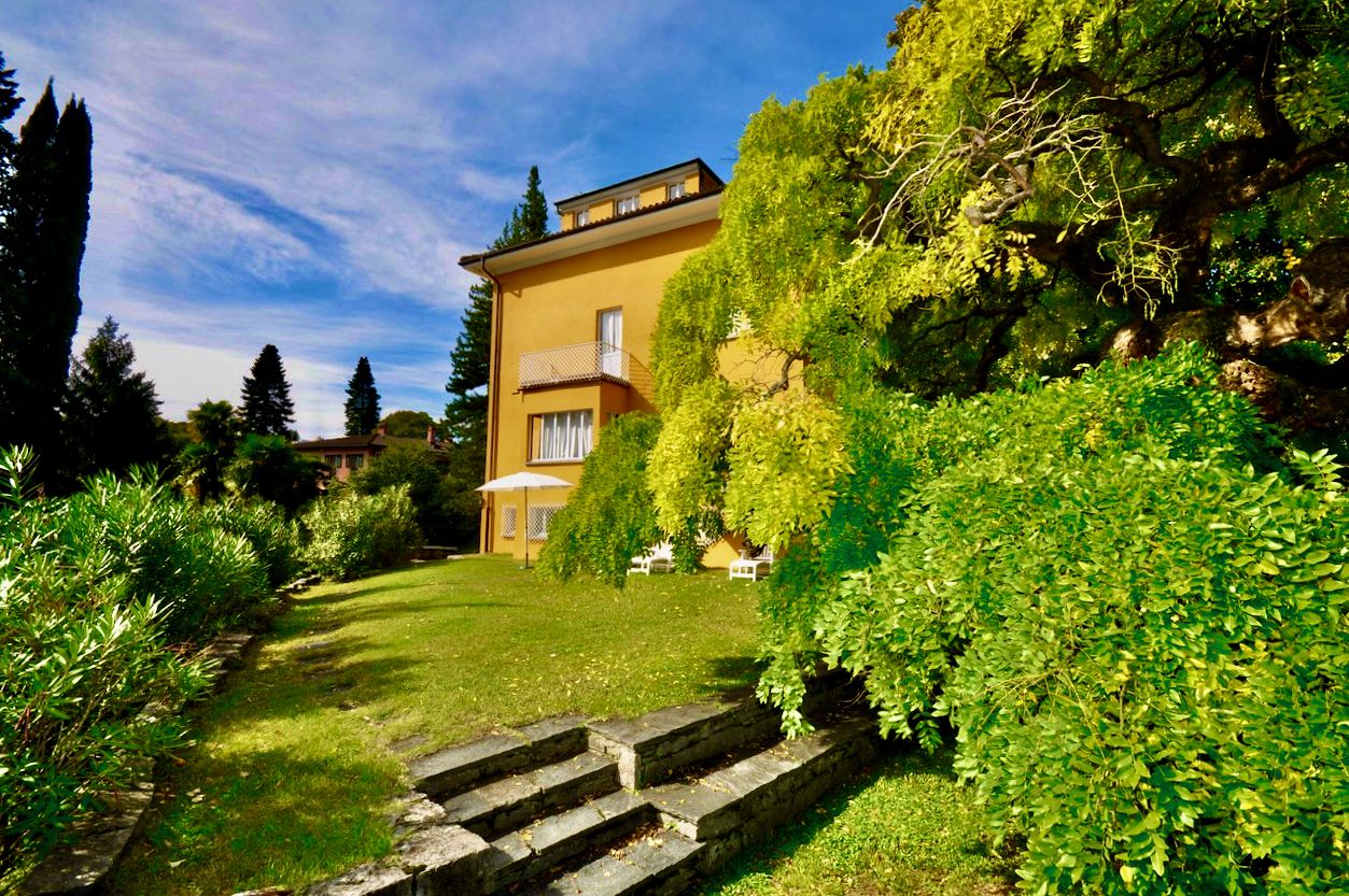 Prestigevilla mit herrlichem Park in der Nähe des Zentrums von Lugano
