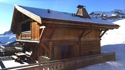 FOR SALE 4.5 ROOMS CHALET IN LES CROSETS
