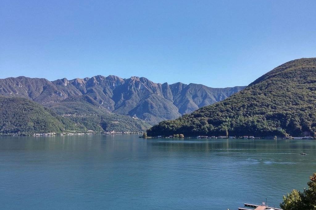 Appartamento a Reddito di 3.5 locali con Vista sul Lago di Lugano