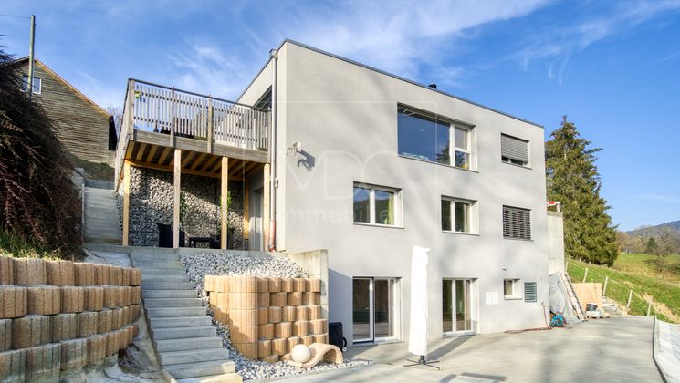 Villa moderne avec vue dégagée à La Roche FR